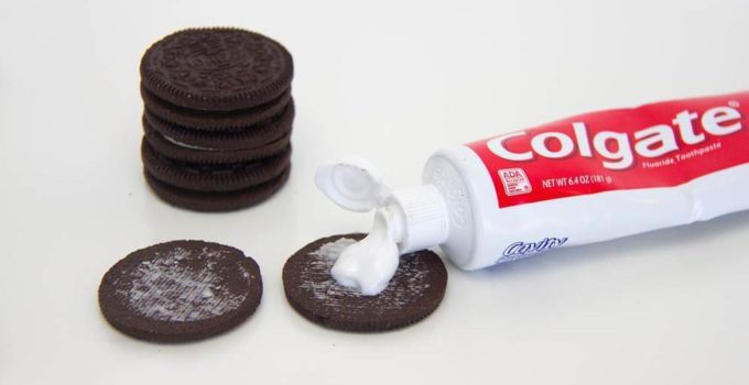 Top 10 totally harmless but hilarious pranks to play on your PG’s roommate