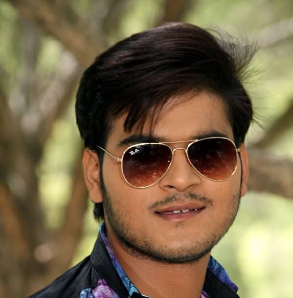 Top 10 Bhojpuri Popular male Singers 2023 name list