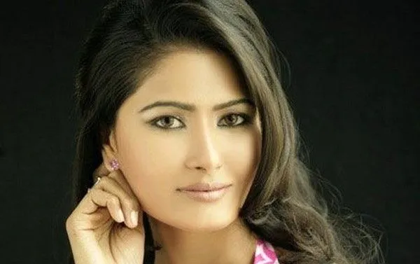 All Bhojpuri Actress Name With Photo | Bhojpuri Heroine Photo 64 Divya Dwivedi