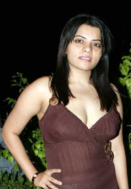 All Bhojpuri Actress Name With Photo | Bhojpuri Heroine Photo 60 Shraddha Sharma