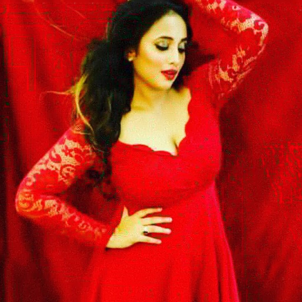 Bhojpuri Actress Rani Chatterjee