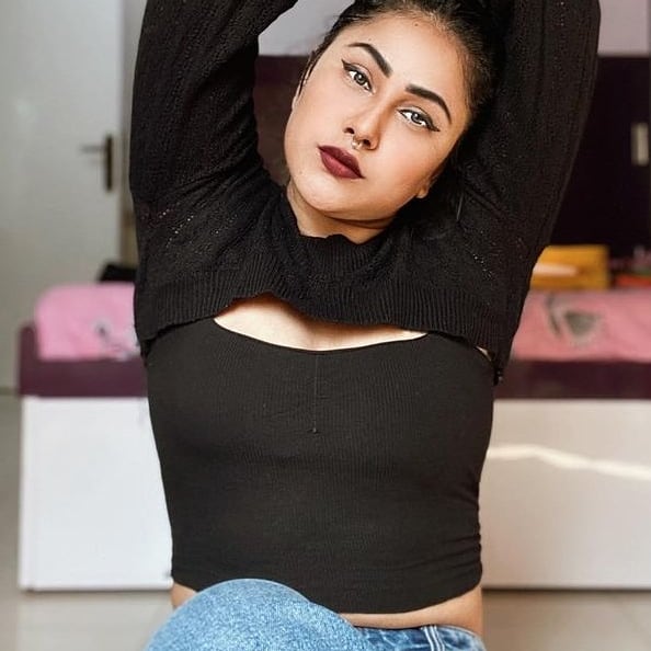 Priyanka Pandit Ki Images